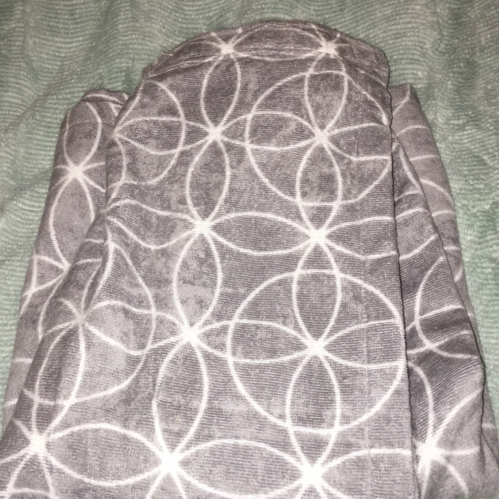 Towel Robe - NEW - Picture 3 of 3